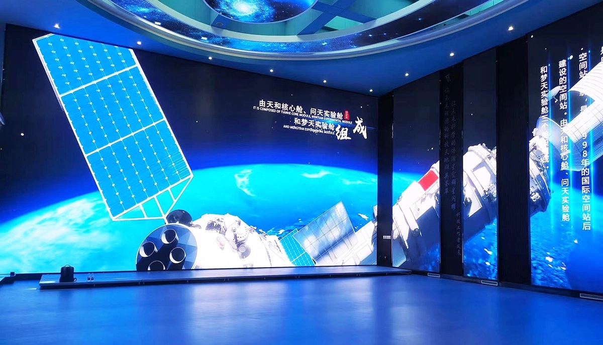 P2 Curved Flexible LED Panel Screen Display
